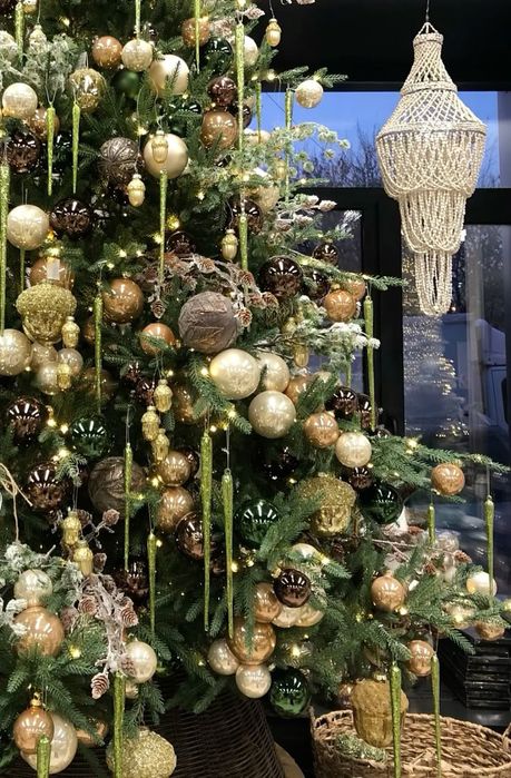 Новогоднее освещение дома под ключ гирляндами