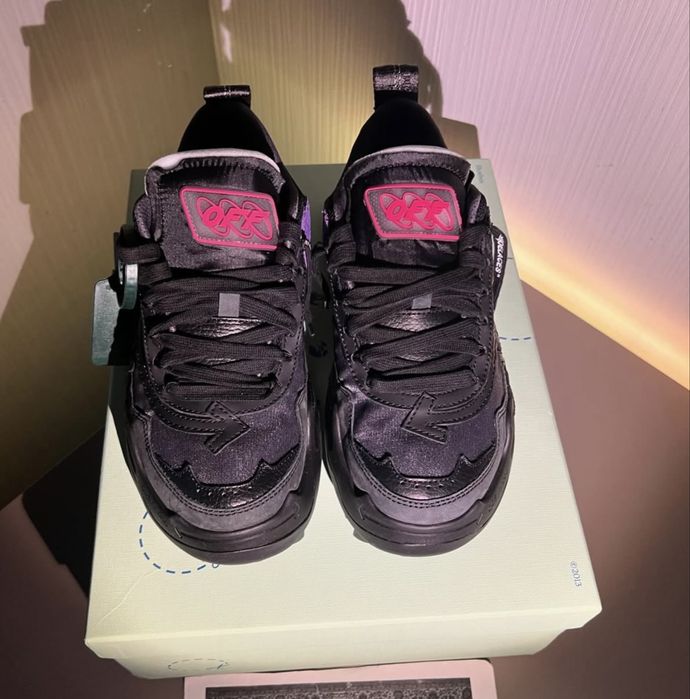 Sneakers adidasi off white odzy black