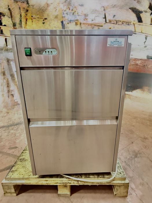 Ледогенератор,втора употреба,запазен