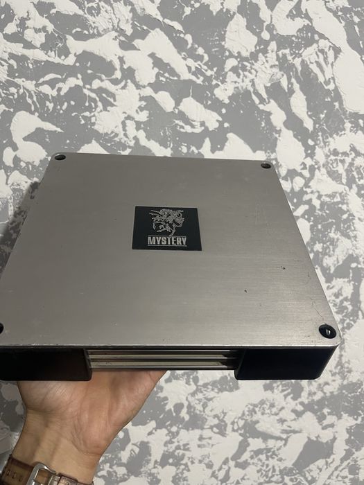 Magnitol Uslitil 1000W Mystery 320w