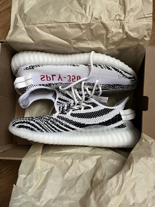 Yeezy V2 Zebra.