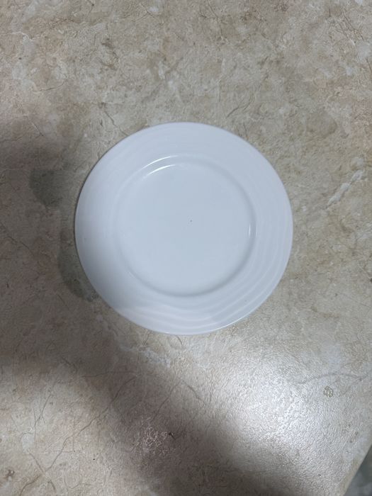 Тарелка маленькая