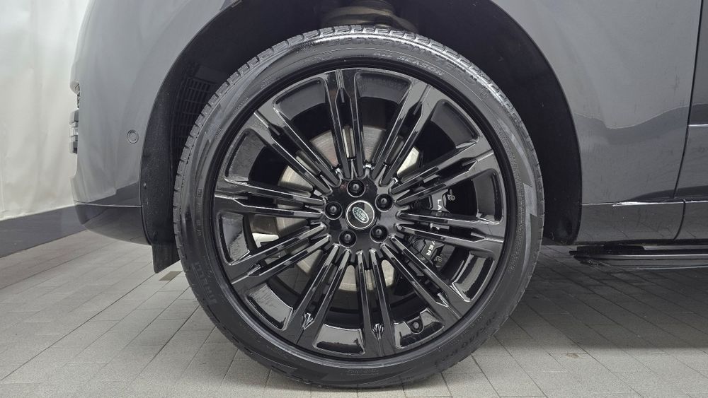 Land Rover Range Rover P530 Autobiography Long Wheel Base