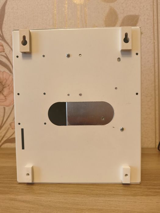 Захранващ блок  12 V / 8.5 A