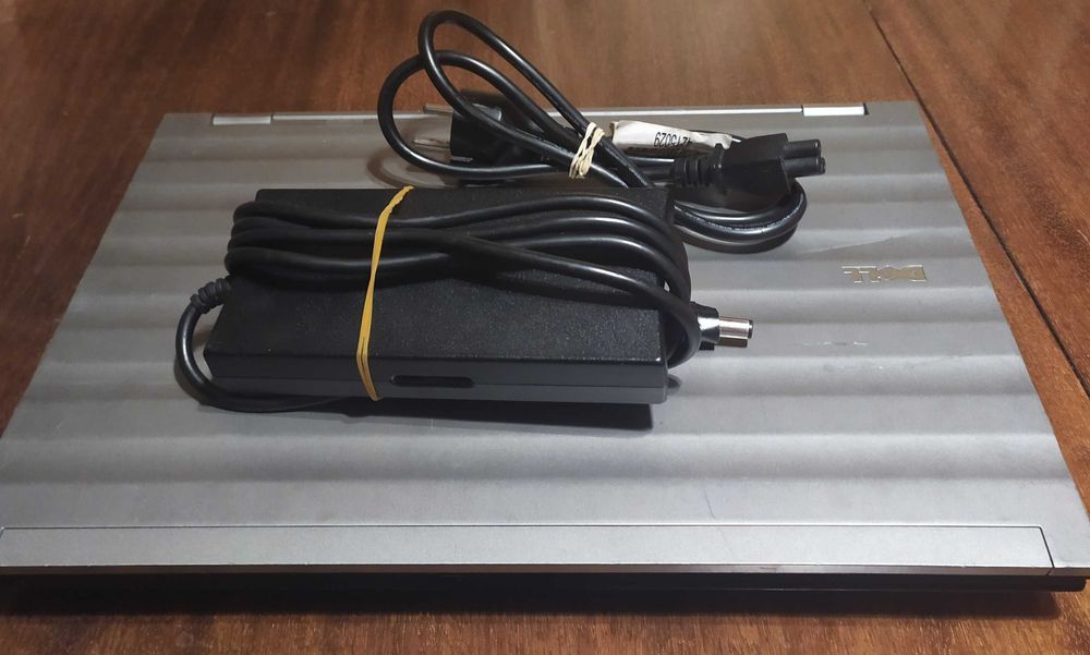 Лаптоп Dell Precision M4400 за части