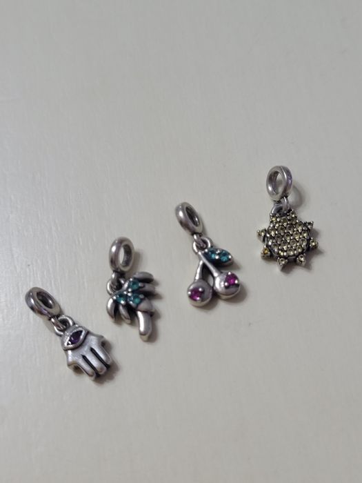 Charmuri Pandora me.