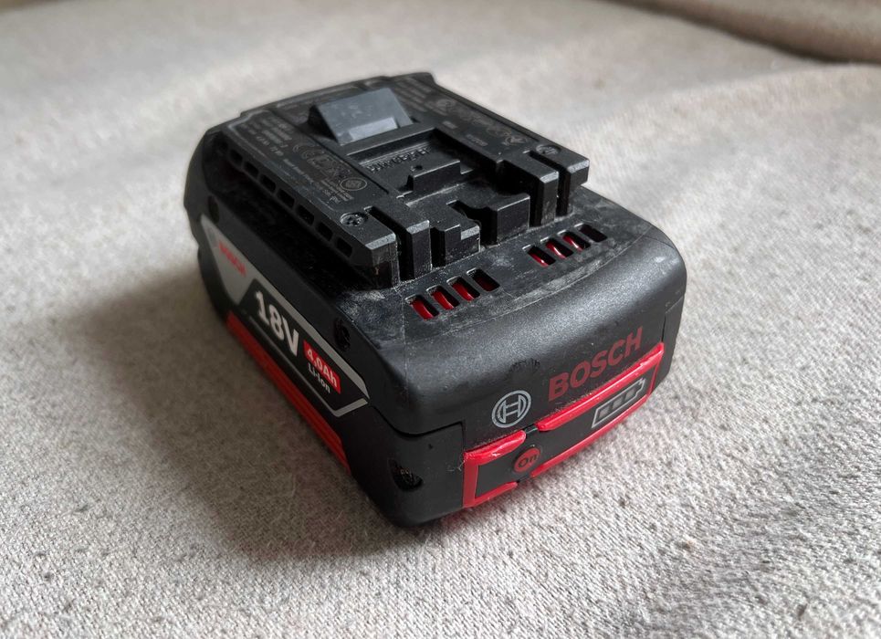 Acumulator baterie Bosch GBA 18V 4.0Ah M-C Li-Ion