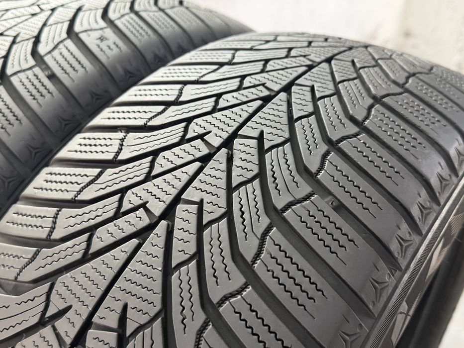 “Dot 24” 225/55/17 Kumho 2Броя: 120€ 6.8мм