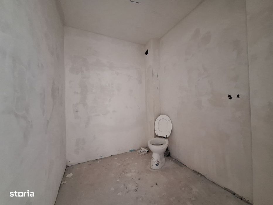 Apartament cu 3 camere, 66 mp, parcare, zona Terra