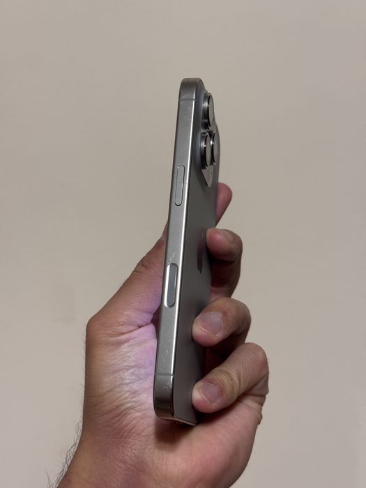 Iphone 16 Pro. 256гб. 88%