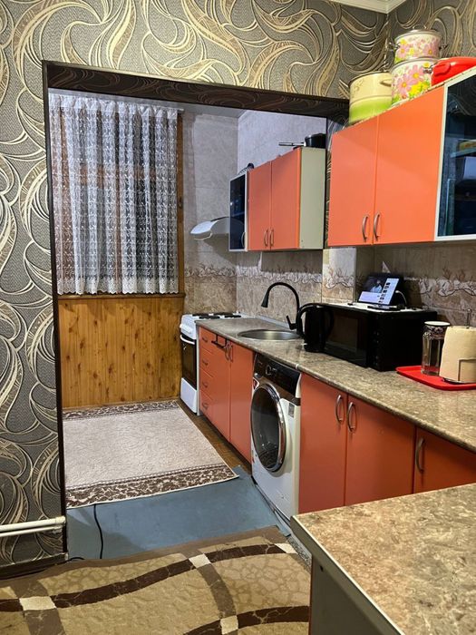 Srochna ! Uy sotiladi Ibn sino 1