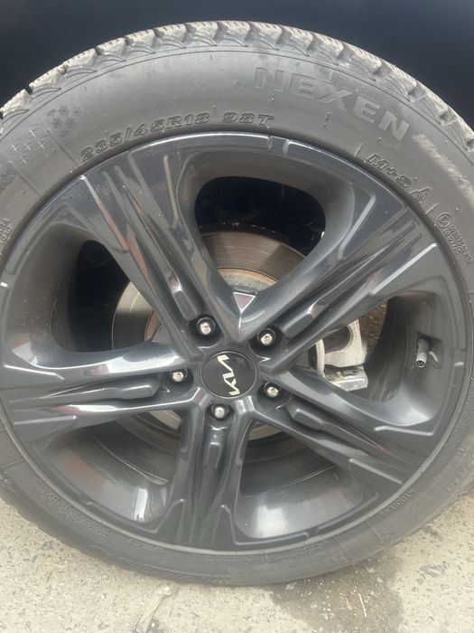 Продам комплект кисков 18р