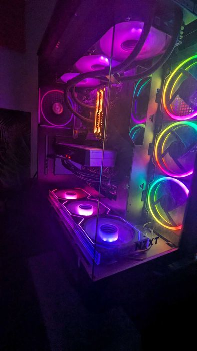 Gaming pc Intel i5 12600k rx 6700xt 12gb 32gb ddr4 1tb nvme sursa 850