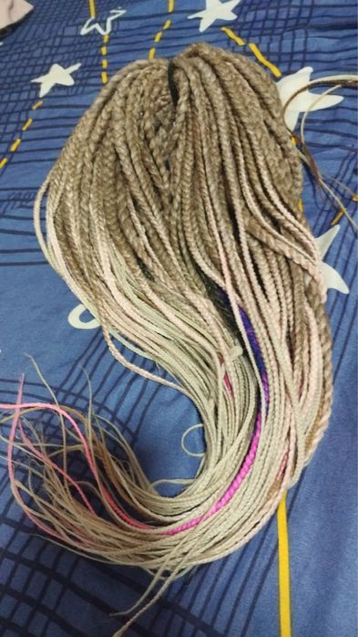 продам косы 2 комплекта