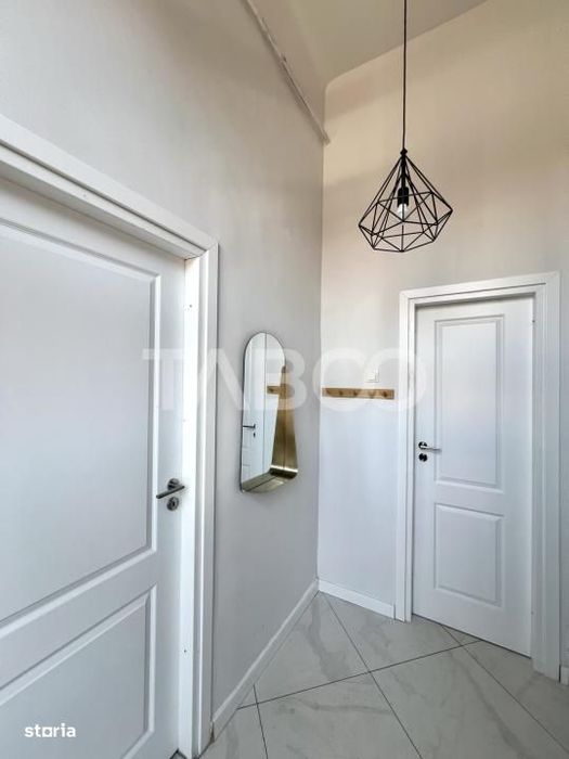 Apartament cu 3 camere si terasa de 14 mp in zona Centrala la cheie