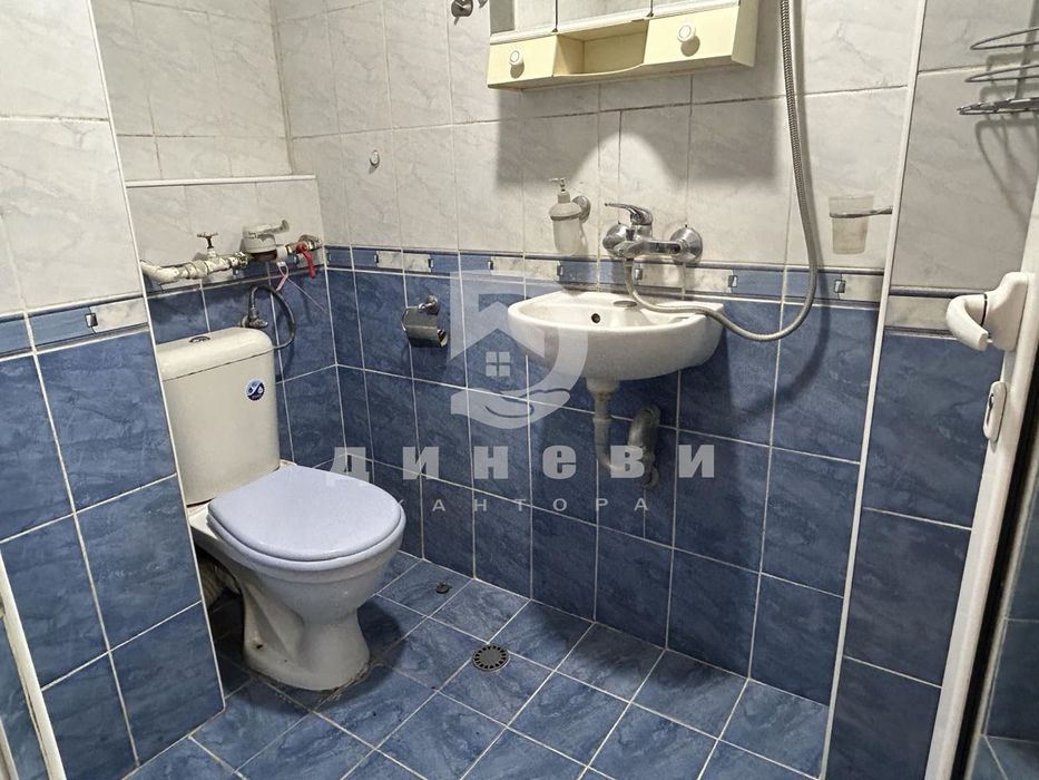 Продава се Двустаен апартамент в Стара Загора, Център - 52 кв.м за 1250 €/кв.м - Снимка #8