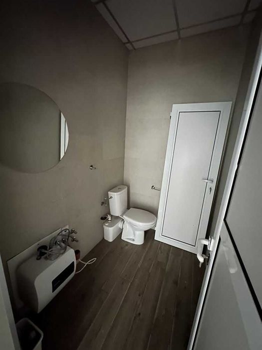 Дава се под наем Магазин в Пловдив, Индустриална зона - Юг - 110 кв.м за 841.5 € - Снимка #4