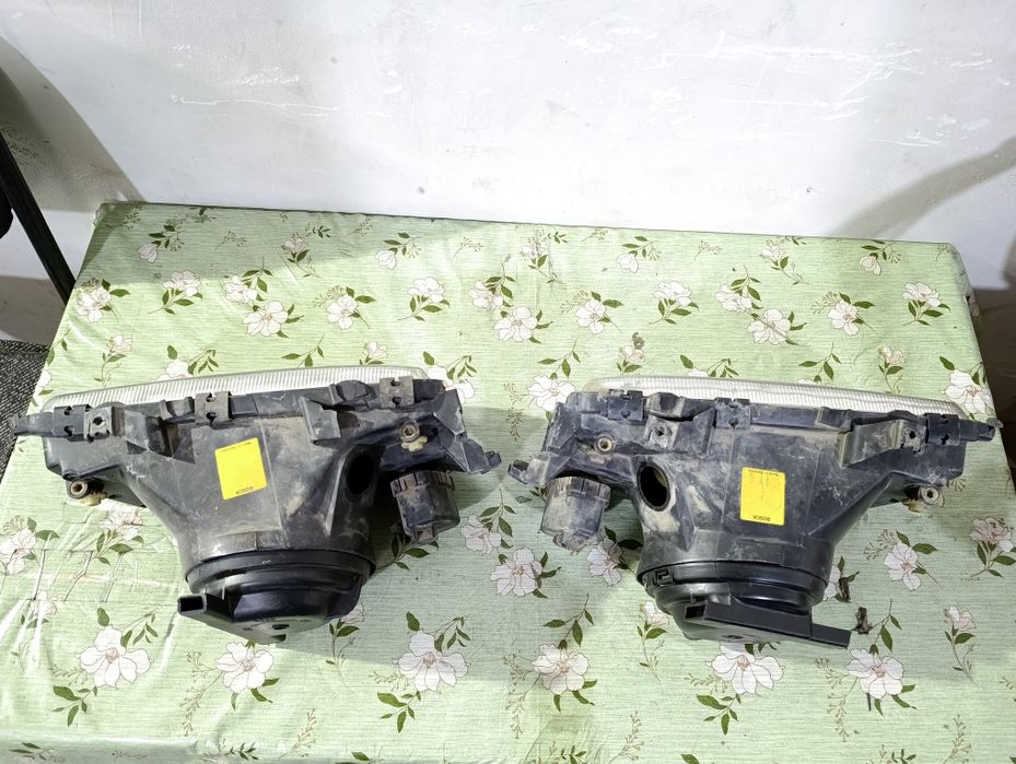 Продам фары на ауди 80 В3