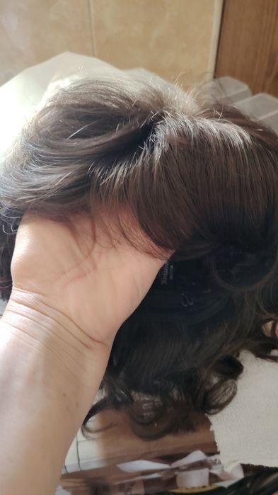 Vând perucă par non Remy