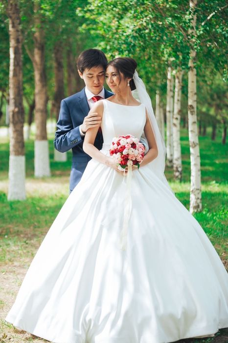 Свадебное платье