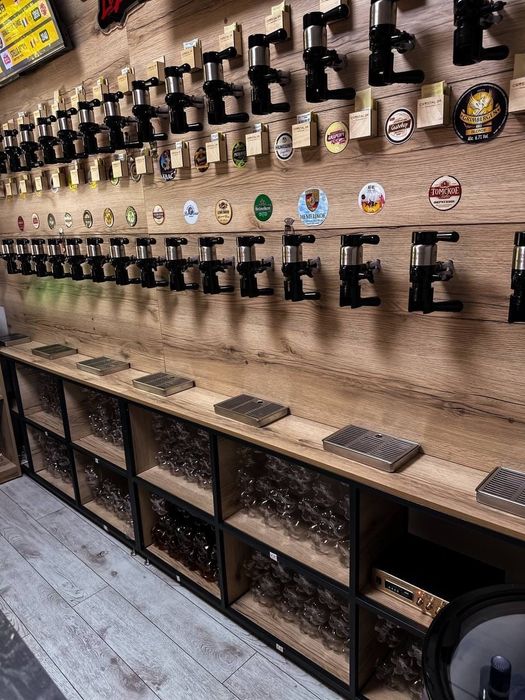 Продам стелажи для магазина