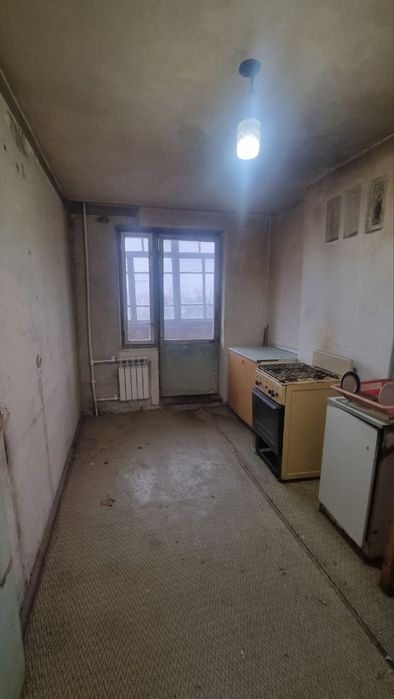 Сотилади квартира 2 хона 4 этаж.Адрес Абу Бакр Рози, Согдиана.42500 дл