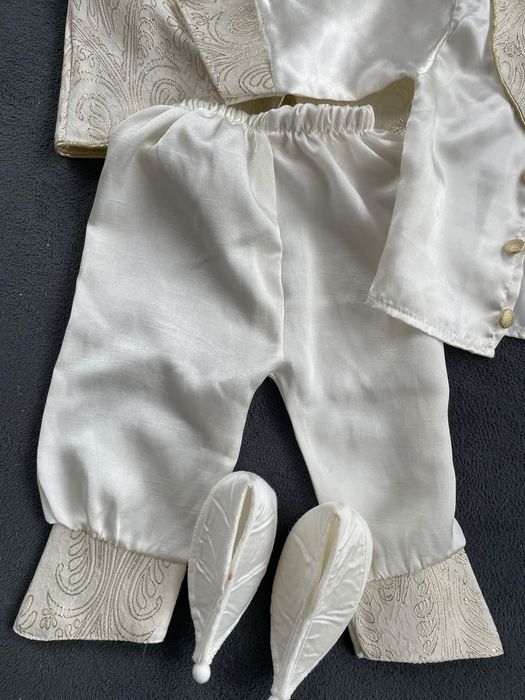 Костюм за сюннет 1 год