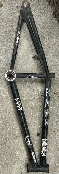 Cadru subrosa foarte bun