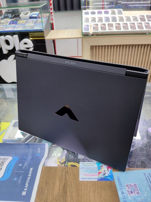 Victus by HP Gaming Laptop 15-fb3093dx