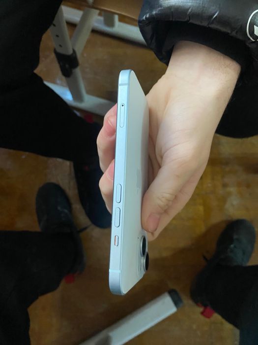 Iphone 15  complet functional