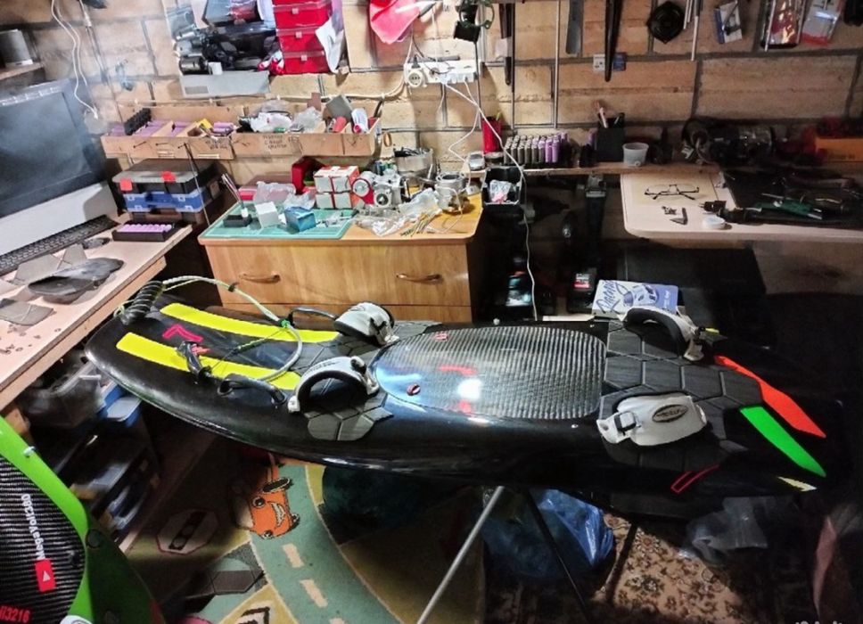 Продам сёрф доску бензиновую