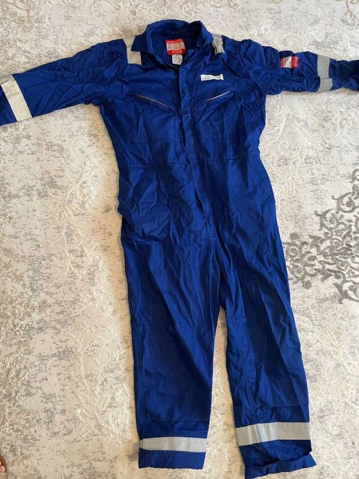 Спецовка новая, XL,L размере, торг имеется