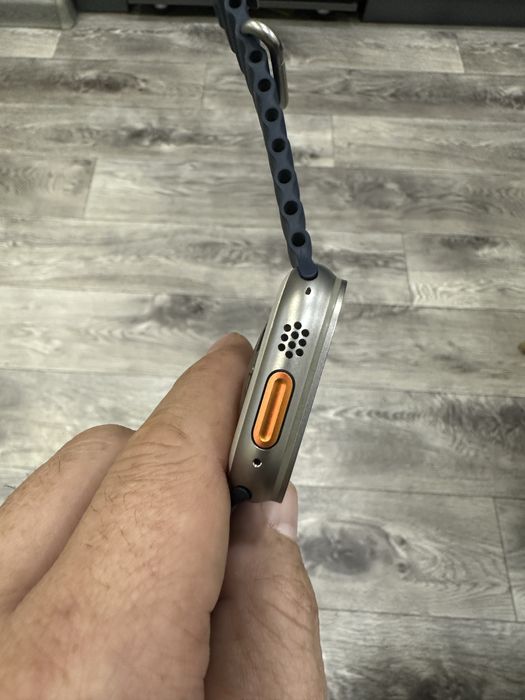 Apple  watch ultra 2 49mm