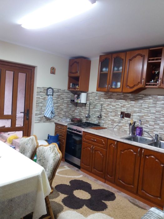 Mobila lemn,bucatarie