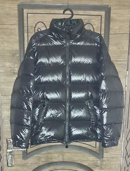 Легкий модный Пуховик Black 100%  10-C