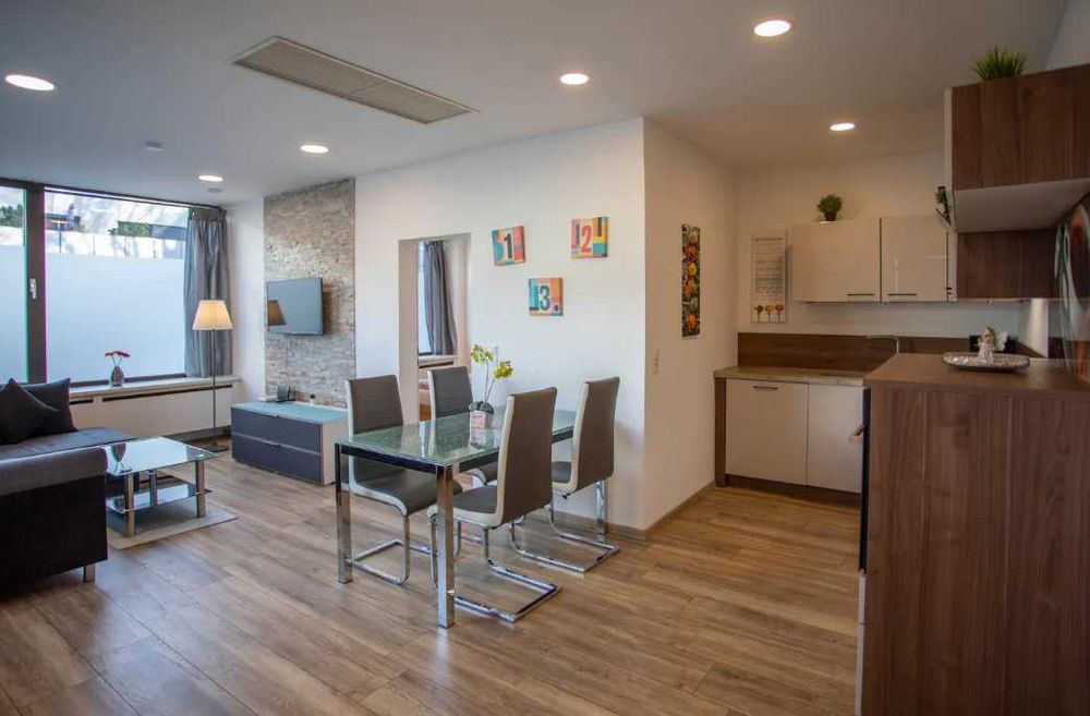 Дава се под наем Тристаен апартамент в Пловдив, Каменица 1 - 95 кв.м за 385 € - Снимка #4