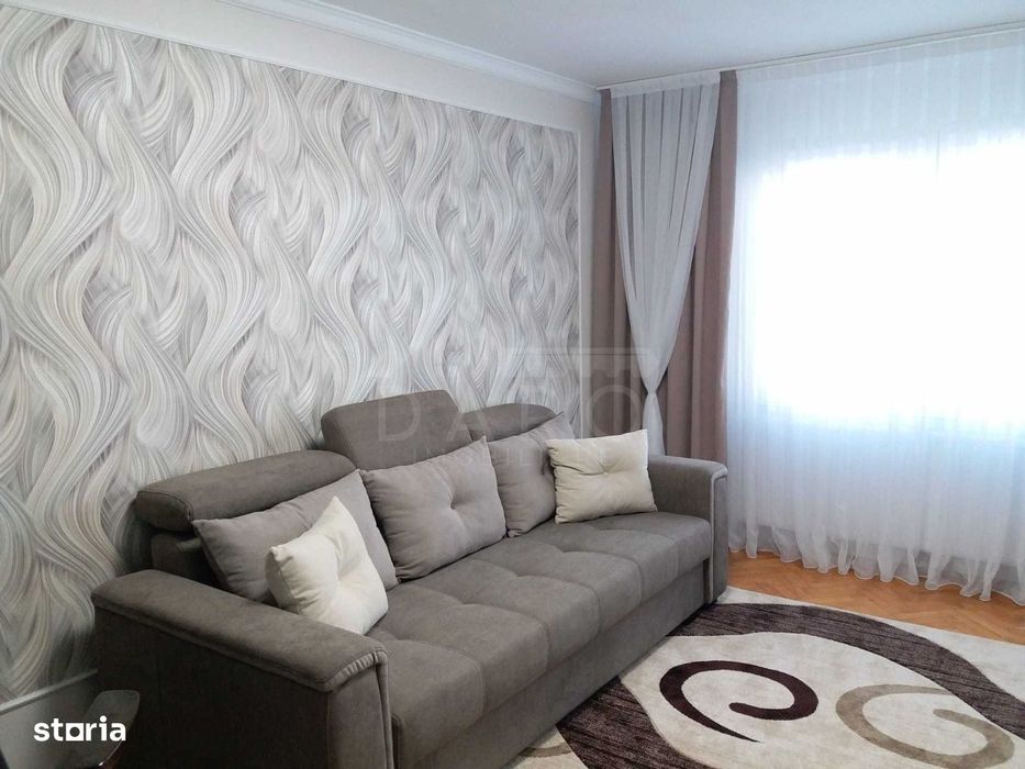 Vand apartament 3 camere mobilat si utilat — fotografia 1