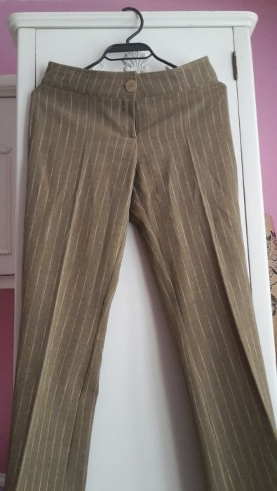 Дамски костюм (панталон и сако)