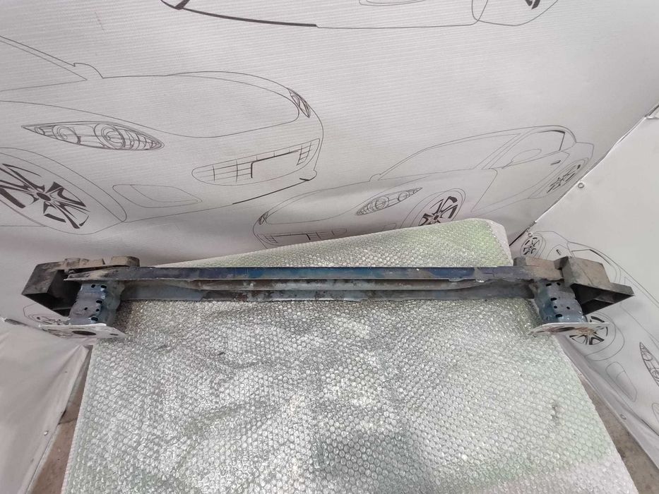 Armătură / Traversă bară spate Dacia Duster 756102146R 2015 / [2010-2017] / (1C3)