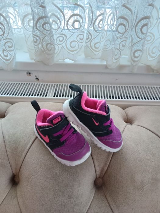 Детски обувки,маратонки,,кецове,пантофи