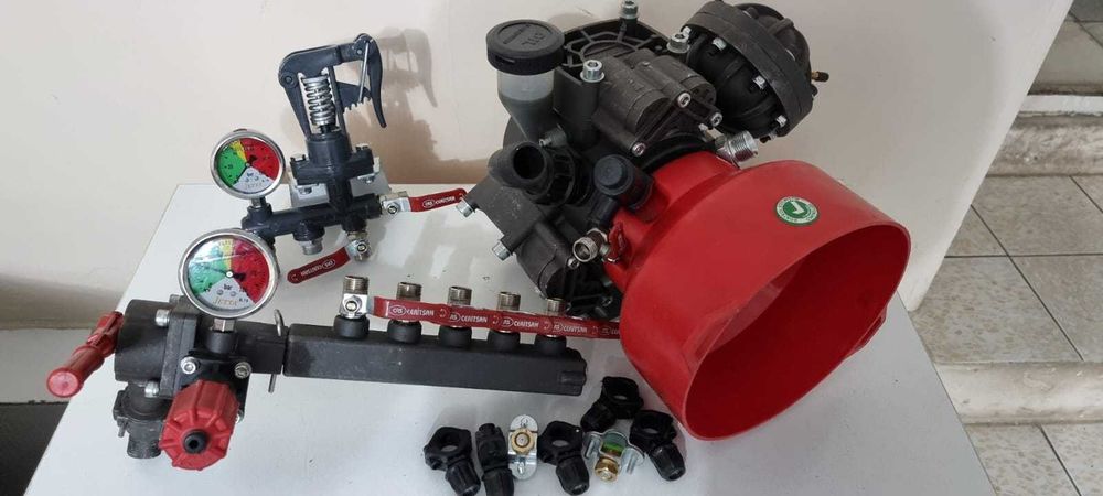 опрыскиватель 600 литров полевой Турция