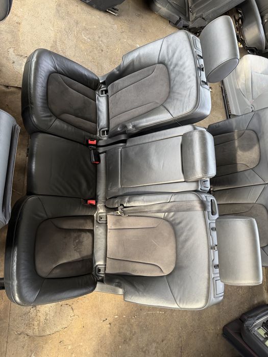 Audi Q7 S-line Alcantara Ауди Кю7 Алкантара салон 7 местен!