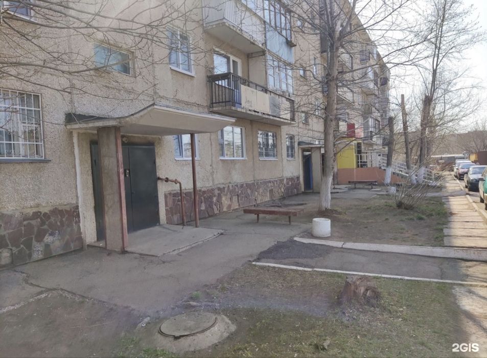 Продам 2хкомн квартиру 9-12, 5 этаж
