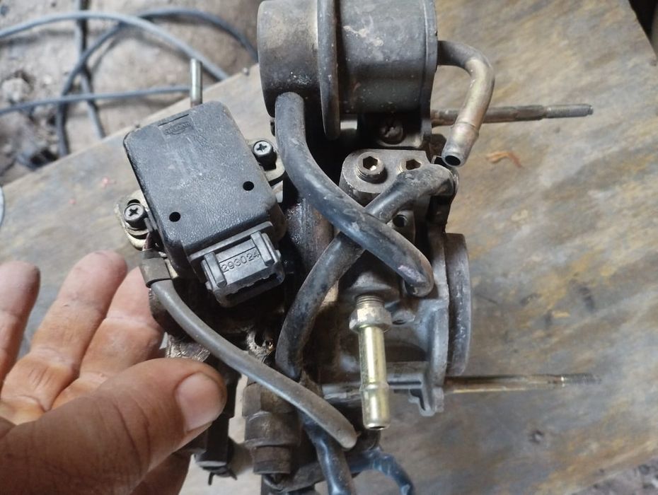 Продам моновпрыск на Nissan Terano 1