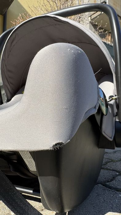 Set scoica Joie i-Snug 2 + baza isofix i-Base Advanced