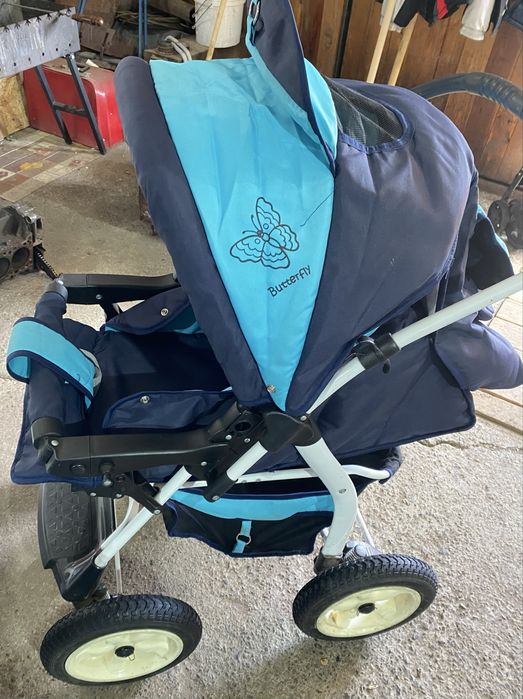 Продам зимнюю коляску