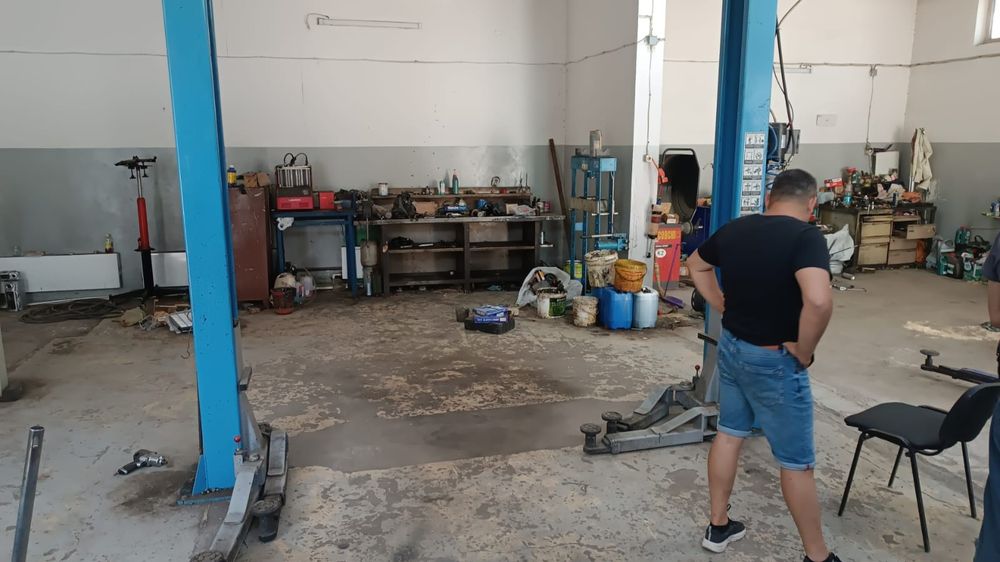 Авто подъемник продам