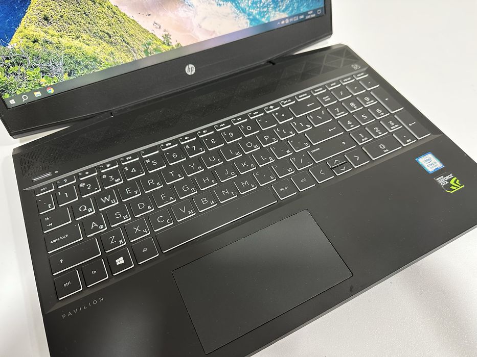 Игровой ноутбук HP