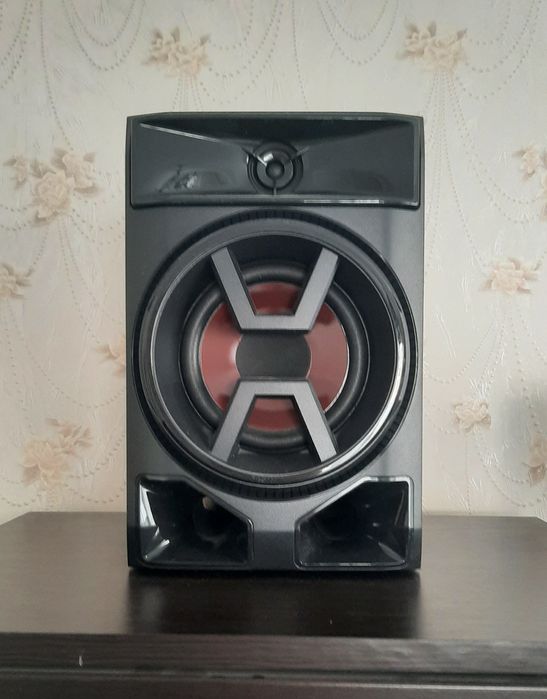 Музыкальный центр