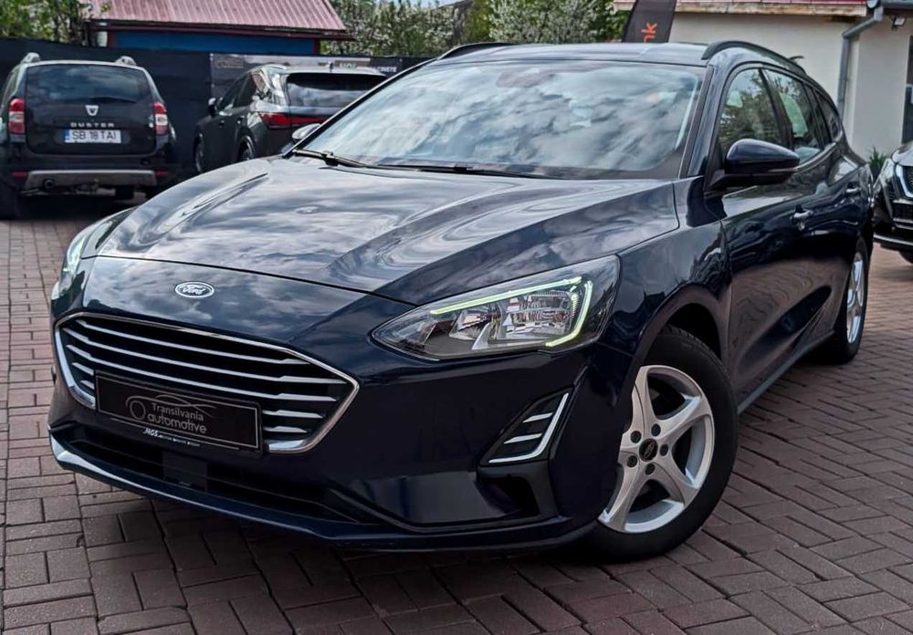 FORD FOCUS   2020